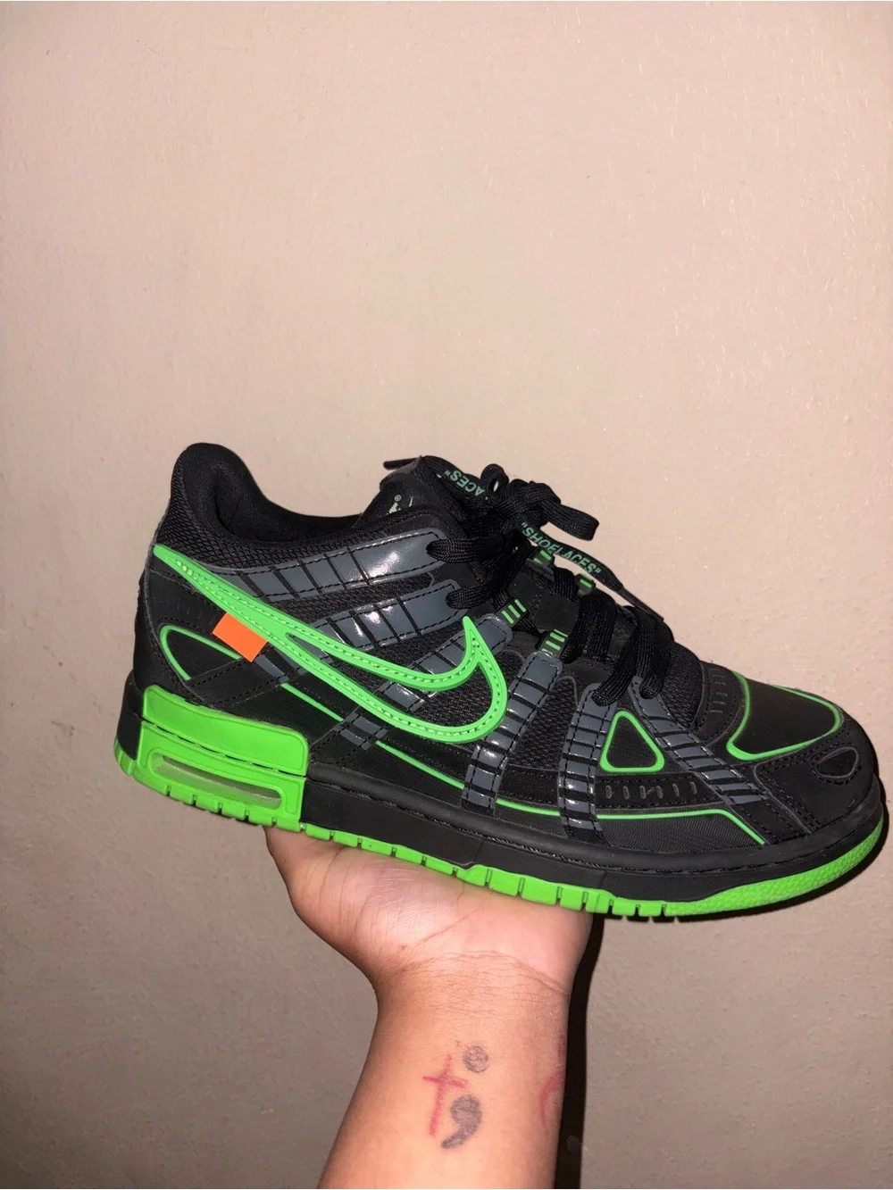 Nike Air Rubber Dunk (OFF WHITE GREEN STRIKE)